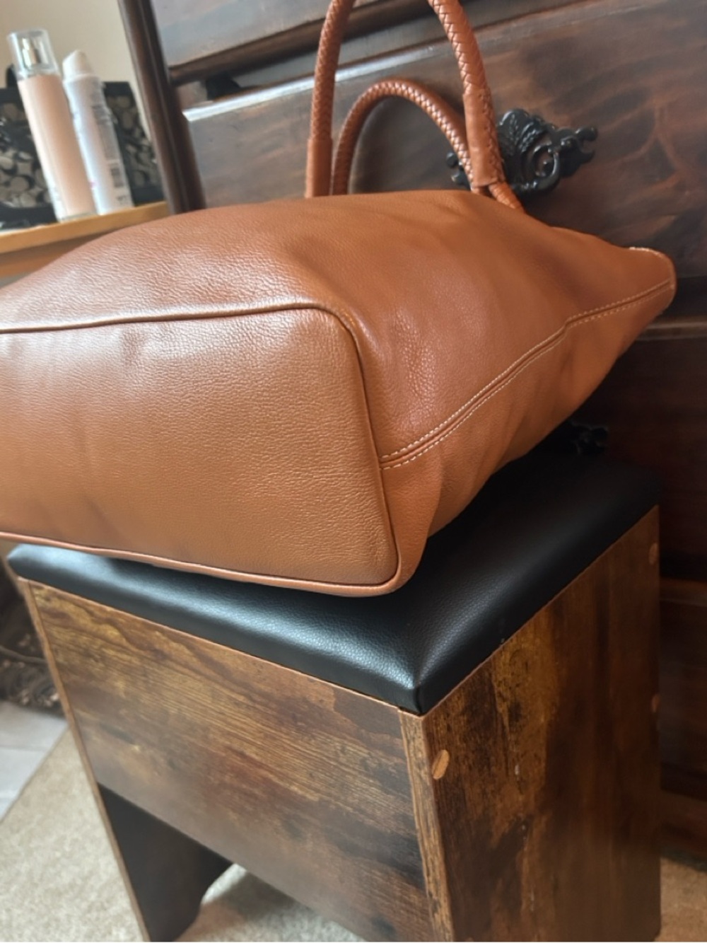 Excellent condition RARE MCM Munchen Leather Tote Bag. - Picture 10 of 11